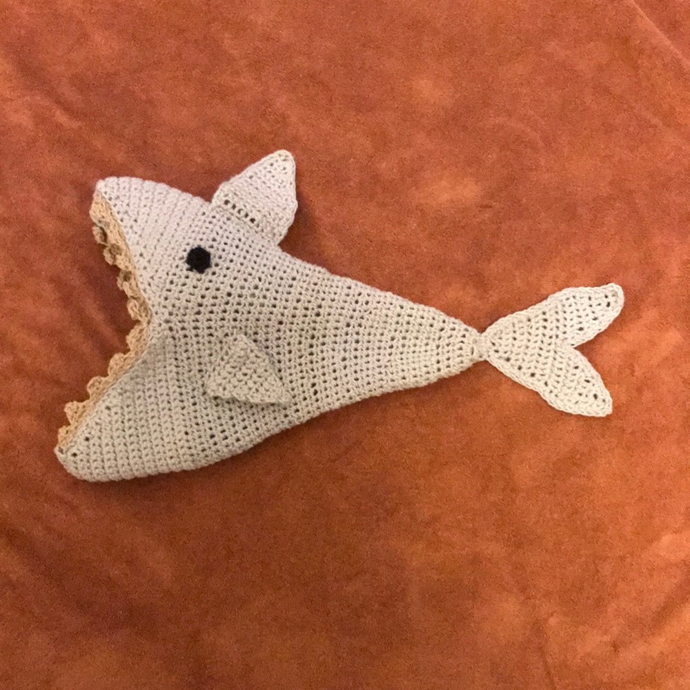 NWOT Hand made crochet shark purse - Picture 3 of 4